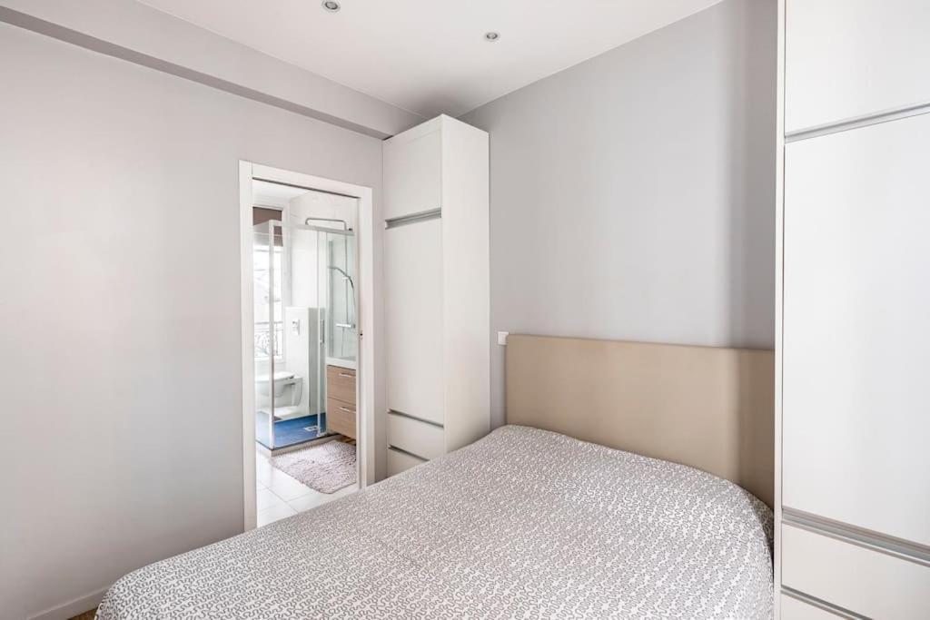 Vaugirard - Saint Germain Des Pres - Best Place Paris Exterior photo